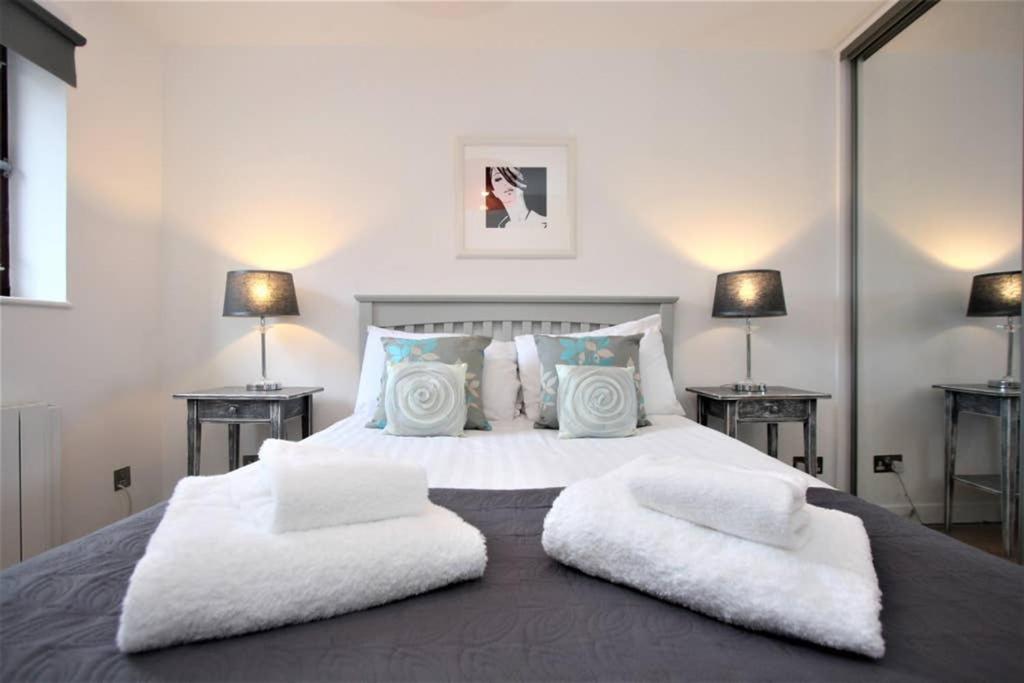 Bijou Merchant City Apartment With Parking Glasgow Exterior photo